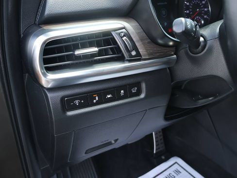 Certified 2022 Kia Telluride SX w/ SX Prestige Package AWD/4WD image 23