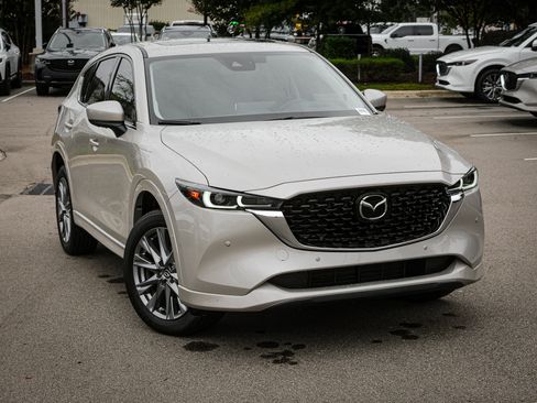Used 2025 MAZDA CX-5 AWD 2.5 S w/ Premium Plus Pkg image 2