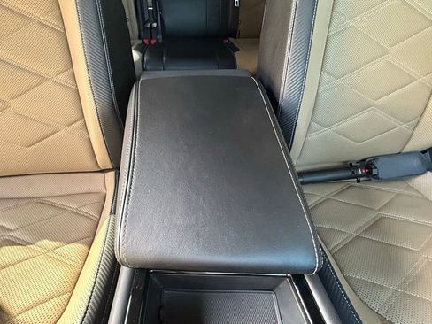 Used 2024 Volkswagen Atlas Cross Sport SE image 45