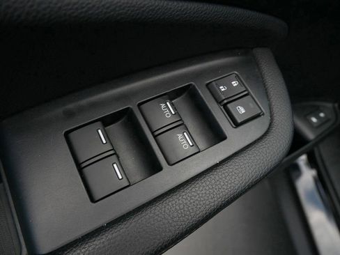 Used 2024 Honda Passport EX-L image 11