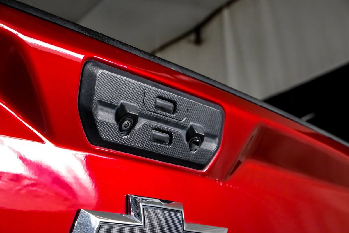 Used 2025 Chevrolet Silverado 2500 LTZ w/ LTZ Plus Package AWD/4WD image 49