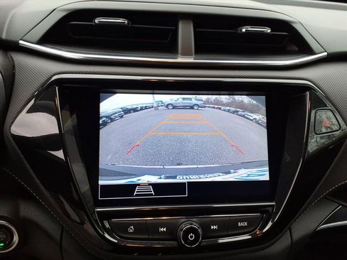 Used 2021 Chevrolet TrailBlazer ACTIV w/ Sun and Liftgate Package image 25