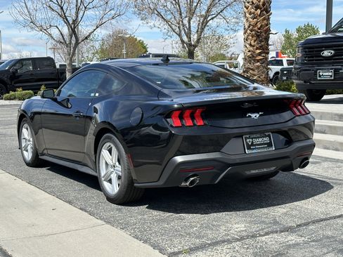 New 2026 Ford Mustang Coupe image 4