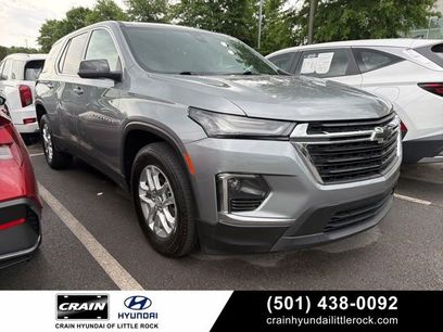 Used 2023 Chevrolet Traverse LS