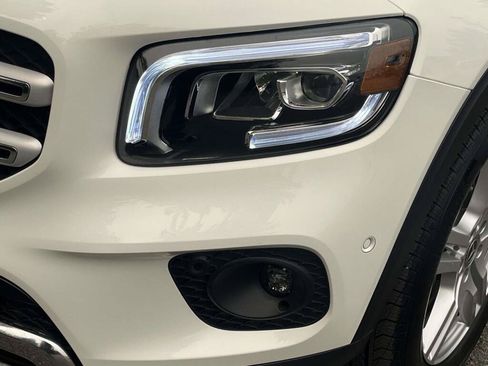 Used 2023 Mercedes-Benz GLB 250 4MATIC image 14