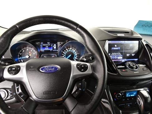 Used 2013 Ford Escape Titanium w/ Parking Technology Pkg AWD/4WD image 16