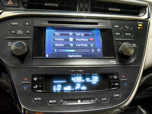 Used 2014 Toyota Avalon XLE Touring image 7