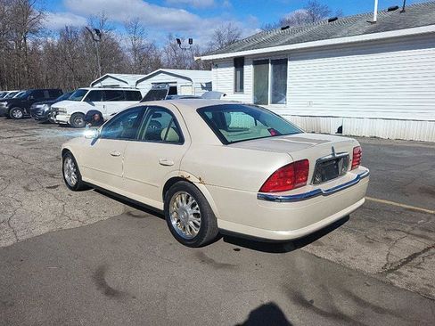 Used 2002 Lincoln LS image 2
