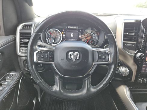 Used 2019 RAM 1500 Laramie w/ Sport Appearance Package AWD/4WD image 20