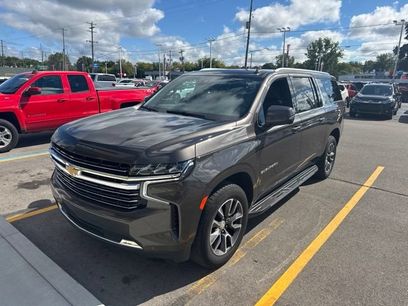 Used 2021 Chevrolet Suburban LT w/ LT Signature Package