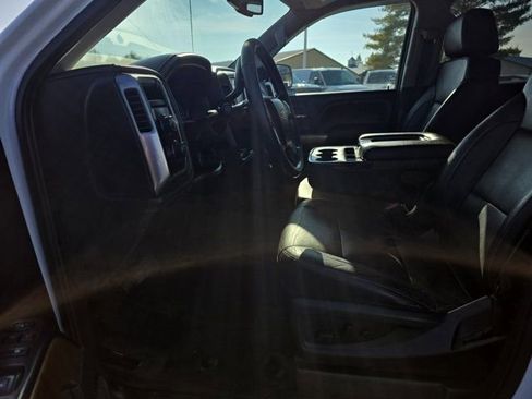 Used 2018 Chevrolet Silverado 1500 LTZ image 23