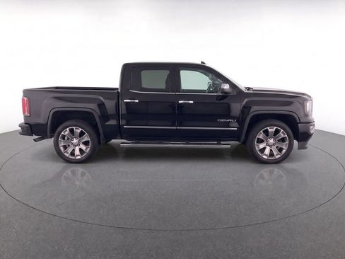 Used 2016 GMC Sierra 1500 Denali w/ Denali Ultimate Package AWD/4WD image 10