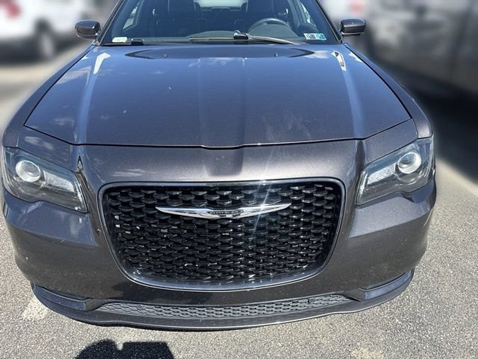 Used 2018 Chrysler 300 S w/ 300S Premium Group RWD image 4