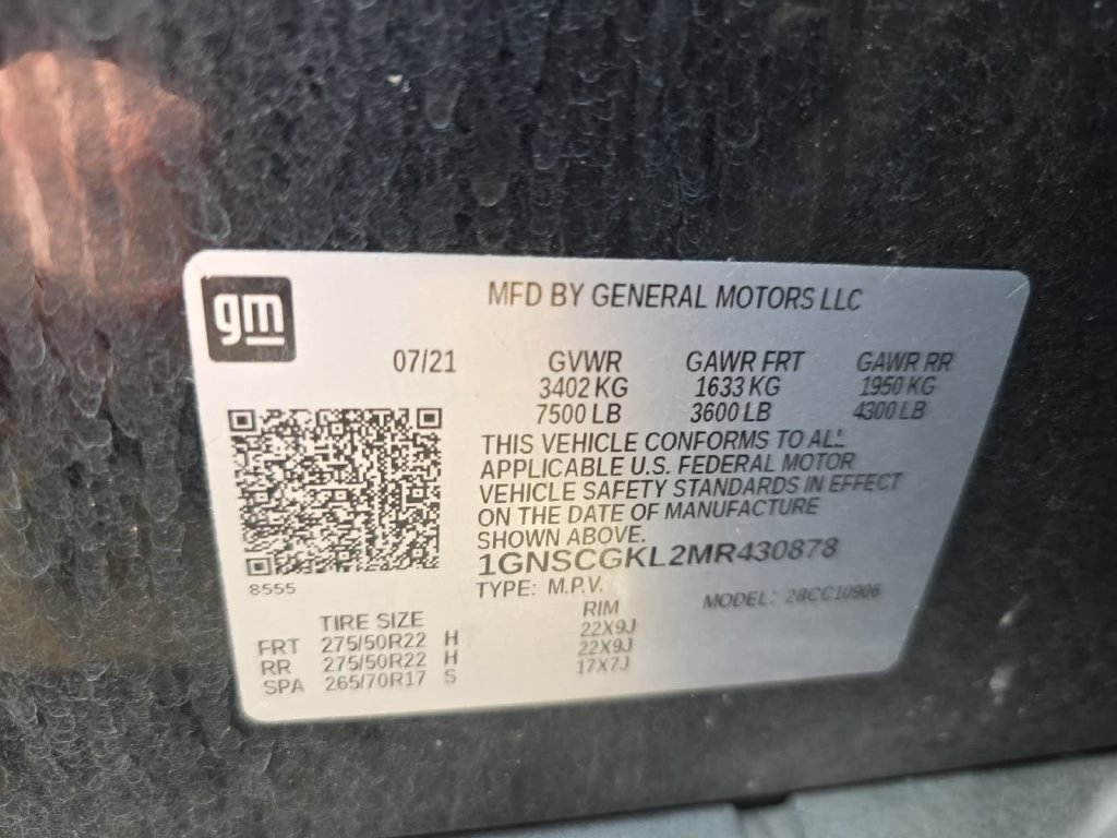 Used 2021 Chevrolet Suburban High Country RWD image 33
