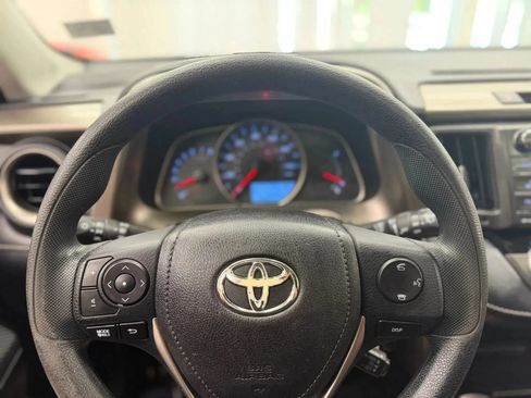 Used 2013 Toyota RAV4 XLE AWD/4WD image 23