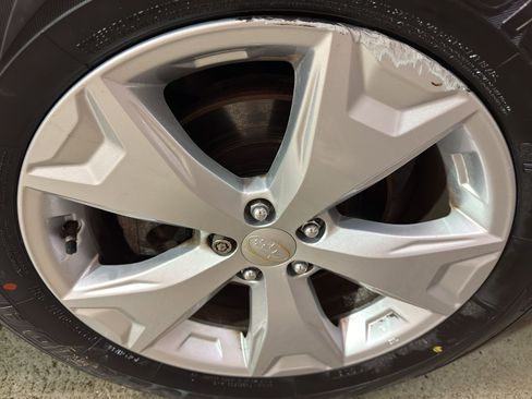 Used 2014 Subaru Forester 2.5i Limited image 36