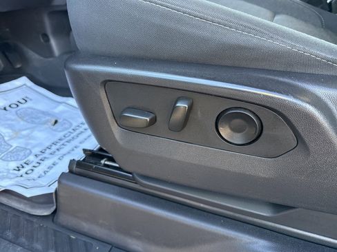 Used 2024 GMC Sierra 1500 Pro w/ Pro Value Package image 15