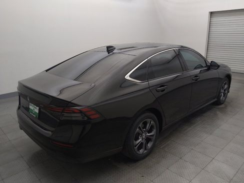 Used 2023 Honda Accord EX image 9