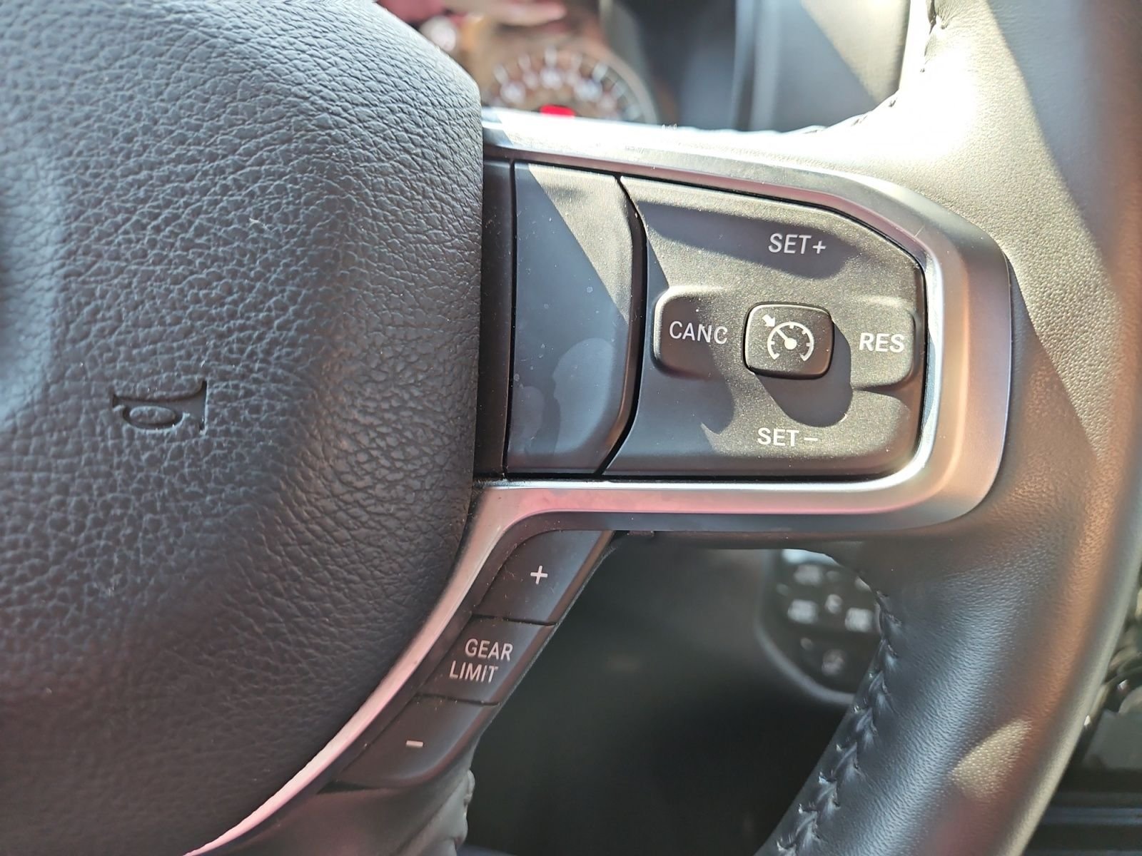 Used 2024 RAM 1500 Big Horn AWD/4WD image 25