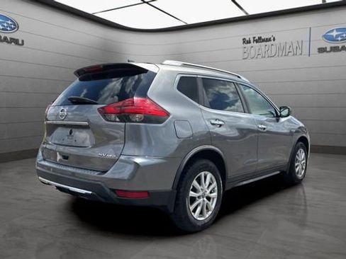 Used 2017 Nissan Rogue SV AWD/4WD image 5