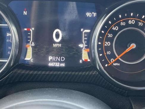 Used 2019 Jeep Wrangler Sport AWD/4WD image 30