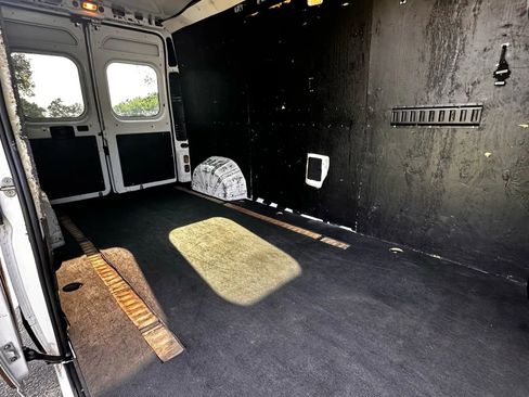 Used 2021 RAM ProMaster 2500 image 23