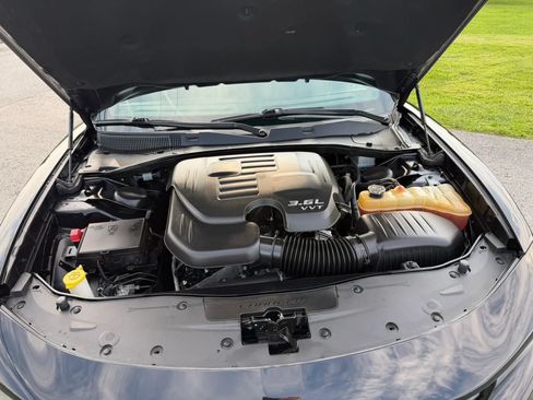 Used 2019 Dodge Charger SXT AWD/4WD image 54