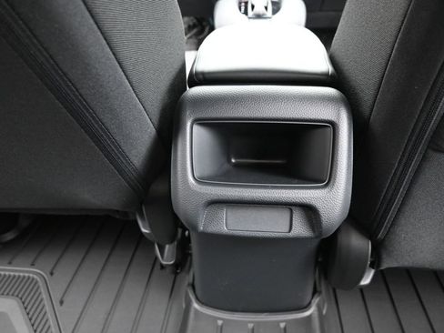 New 2026 Honda HR-V LX image 18