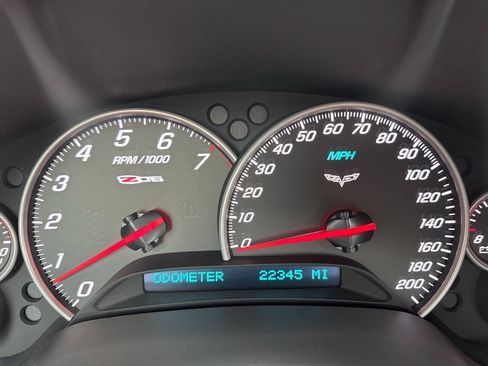 Used 2011 Chevrolet Corvette Z06 w/ Preferred Equipment Group RWD image 28