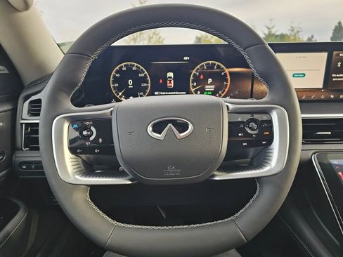 New 2026 INFINITI QX80 Pure image 32