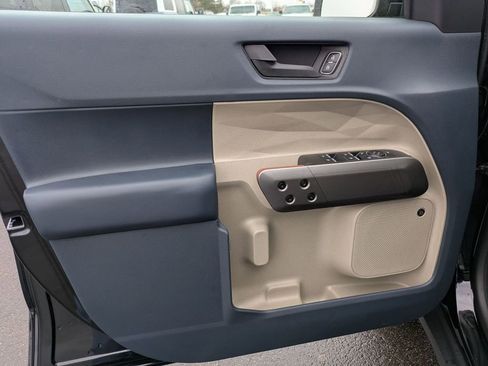 New 2025 Ford Maverick Lariat image 23