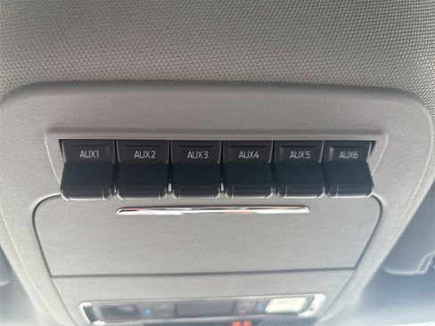 New 2026 Ford F250 Lariat w/ Black Appearance Package image 25