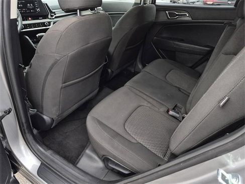 Used 2024 Kia Sportage LX image 20