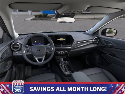 New 2026 Chevrolet Trax ACTIV w/ Sunroof Package FWD image 15