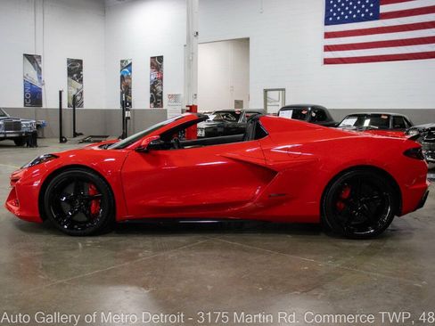 Used 2024 Chevrolet Corvette E-Ray w/ ZER Performance Package AWD/4WD image 4