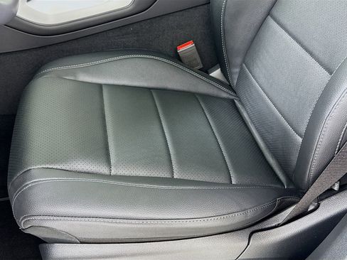 New 2026 Mercedes-Benz GLS 450 4MATIC image 21