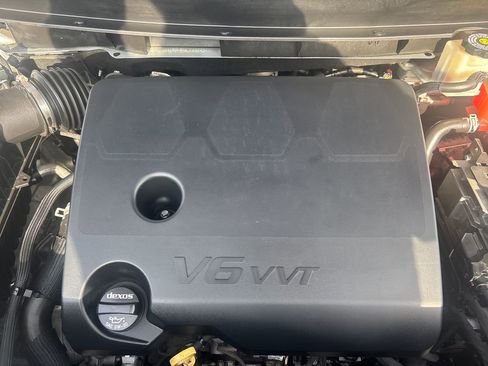 Used 2021 Buick Enclave Essence image 27