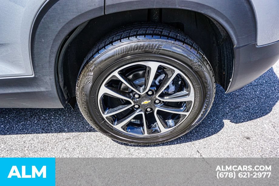 Used 2025 Chevrolet TrailBlazer LT FWD image 16