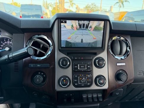 Used 2015 Ford F350 Lariat w/ Lariat Ultimate Package image 13