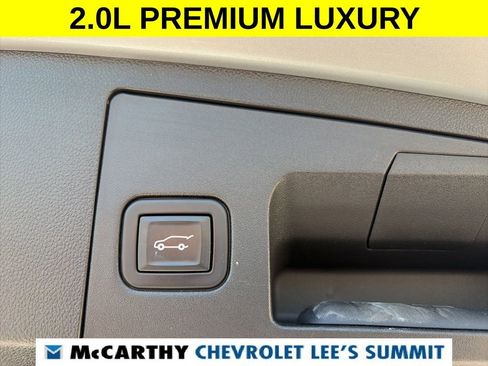 Used 2021 Cadillac XT4 Premium Luxury w/ Cold Weather Package FWD image 54