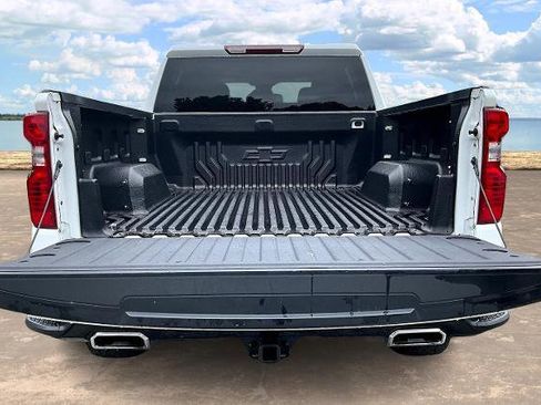 Used 2024 Chevrolet Silverado 1500 Custom Trail Boss image 7
