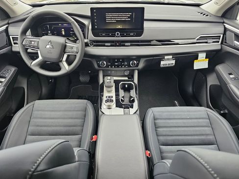 New 2026 Mitsubishi Outlander SE AWD/4WD image 15