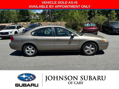 Used 2003 Ford Taurus SES FWD image 3