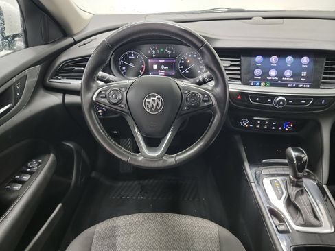 Used 2019 Buick Regal Preferred w/ Sights and Sounds Package FWD image 16