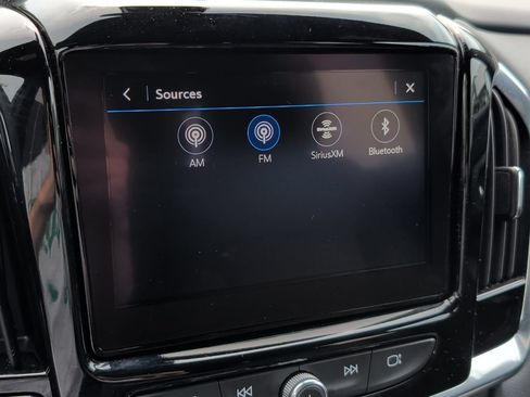 Used 2023 Chevrolet Traverse LT AWD/4WD image 21