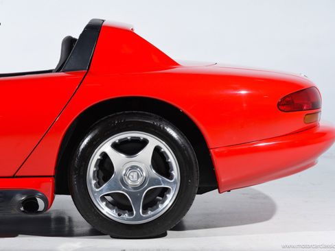 Used 1994 Dodge Viper RT/10 RWD image 21