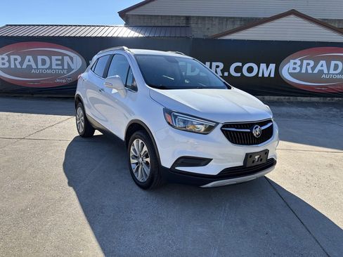 Used 2017 Buick Encore Preferred image 1