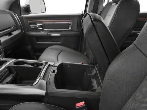 Used 2017 RAM 3500 Laramie w/ Convenience Group image 18