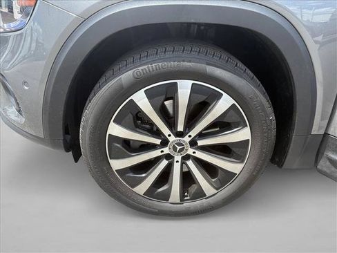 Certified 2021 Mercedes-Benz GLB 250 4MATIC image 13