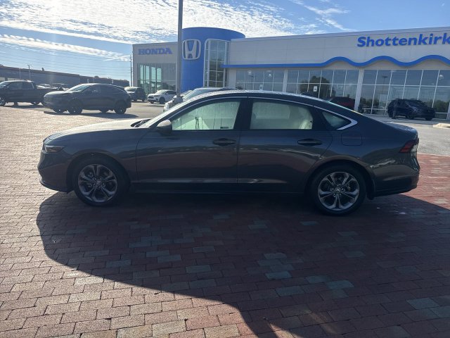Certified 2024 Honda Accord EX image 7